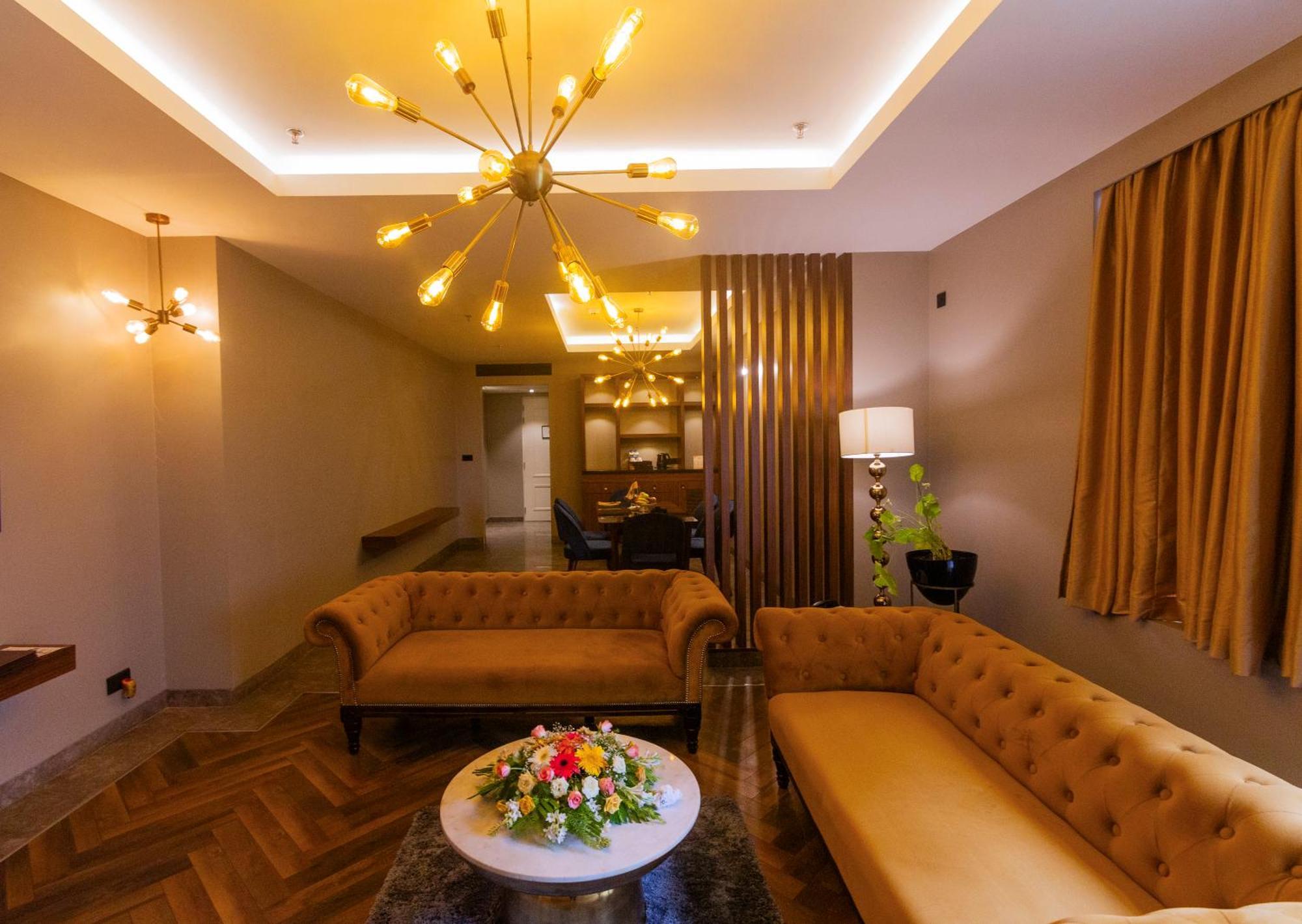 Hotel Polo Towers Agartala Esterno foto